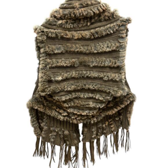 Belle Fare Rabbit Fur Knit Fringe Vest Shawl Wrap Boho Cozy Winter Layer - Picture 3 of 8